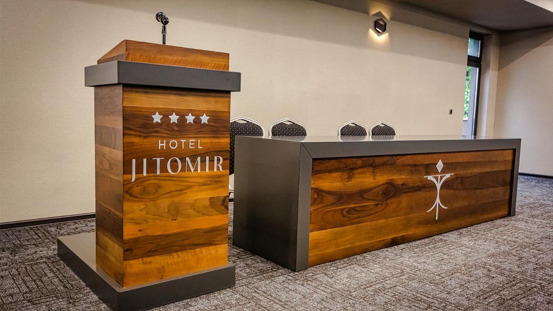 Jitomir Hotel Μοντάνα Εξωτερικό φωτογραφία
